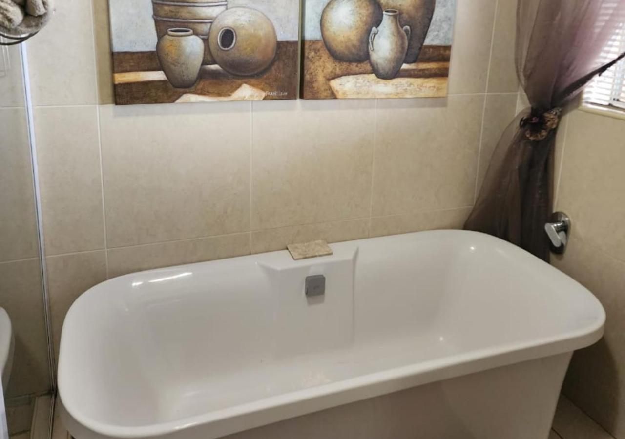 Villa Rose Cottages Bloemfontein Camera foto